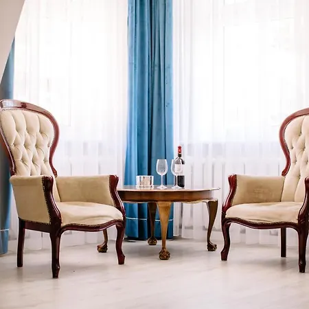 Okno Na Ratusz - De Luxe W Centrum Mragowa Apartment Mragowo