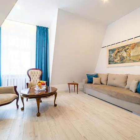Okno Na Ratusz - De Luxe W Centrum Mragowa Apartment *