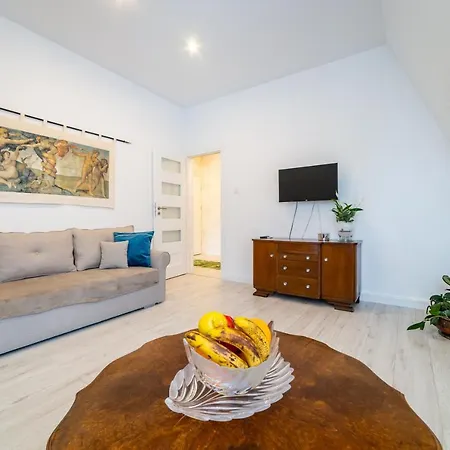 Okno Na Ratusz - De Luxe W Centrum Mragowa Apartment Mragowo